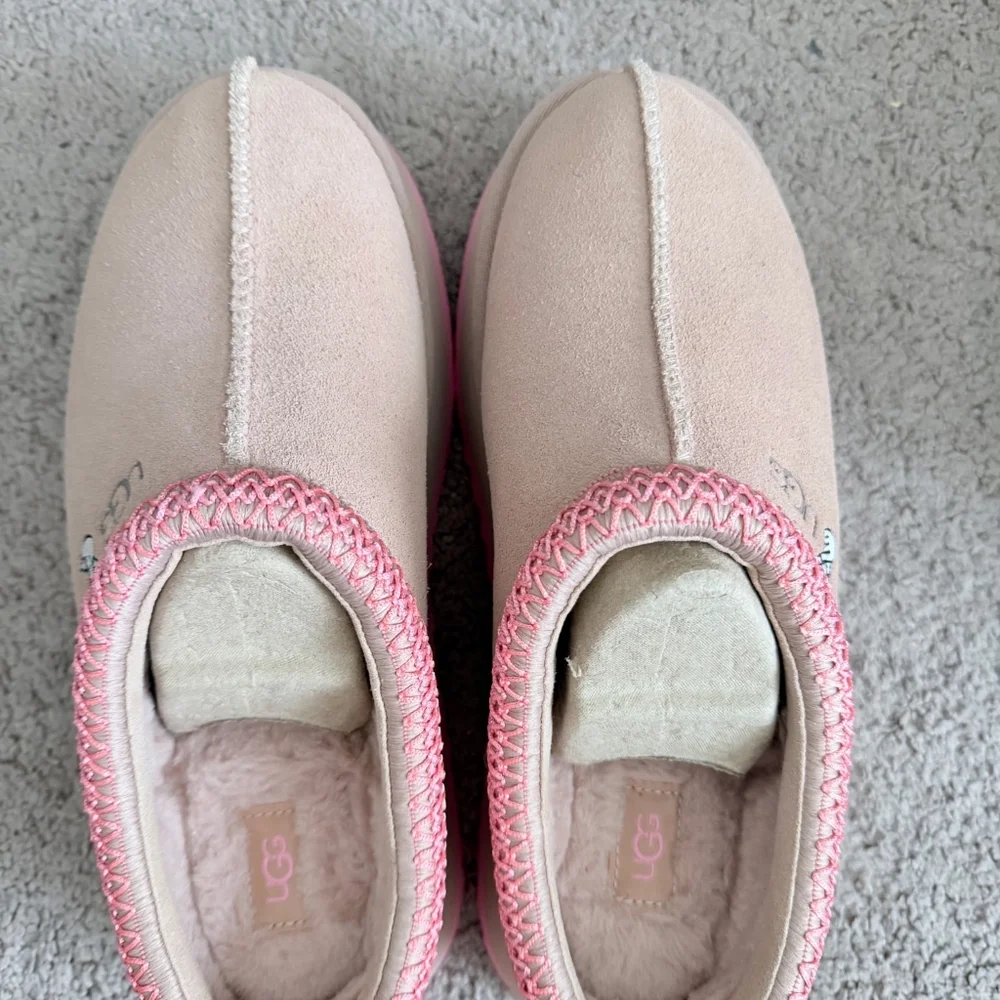 UGG Light Pink Platform Slip-On Clog - Picture 2 of 4